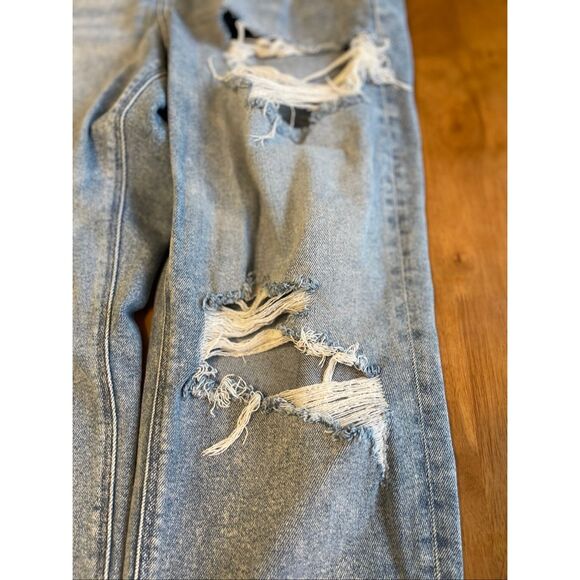 American Eagle Super Stretch Blue Jeans Distressed Denim Straight Size 12 Short - Picture 3 of 7